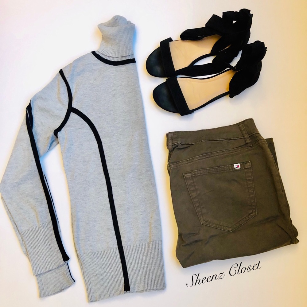Turtle neck Sweater